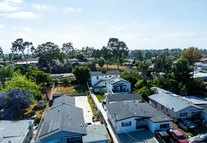 More Photos Of 740 Cotton St, San Diego Multifamily For Sale