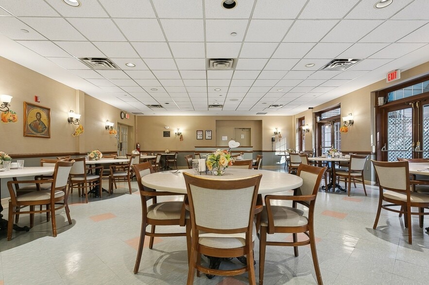 More Photos Of 3 Lehman Ter, Yonkers Congregate Senior Housing For Sale