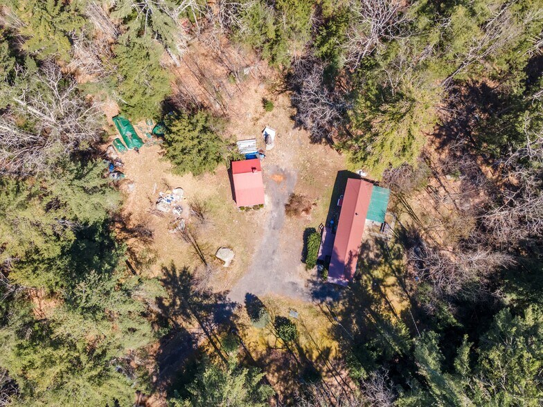 More Photos Of 909 Wendell Rd, Warwick Specialty For Sale