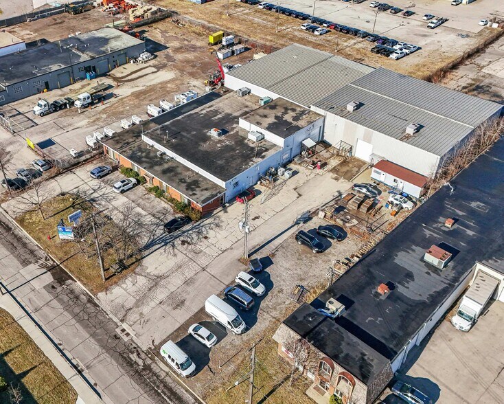 More Photos Of 51 Covington St, Hamilton Warehouse For Sale