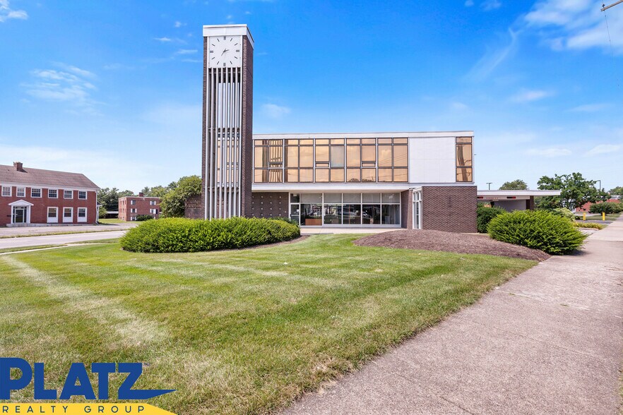 Primary Photo Of 4005 Hillman St, Youngstown Bank For Sale