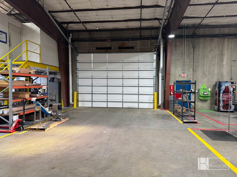 More Photos Of 5100 Marshall St, Sherman Industrial For Sale