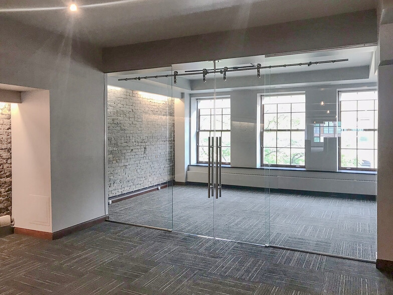 More Photos Of 109-111 Washington Ave N, Minneapolis Loft Creative Space For Lease