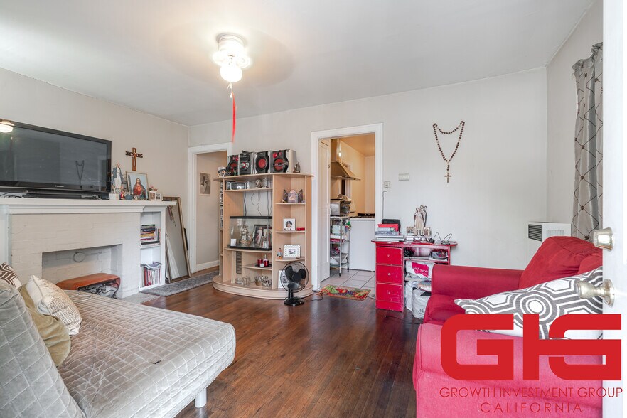 More Photos Of 1216 N St Andrews Pl, Los Angeles Multifamily For Sale