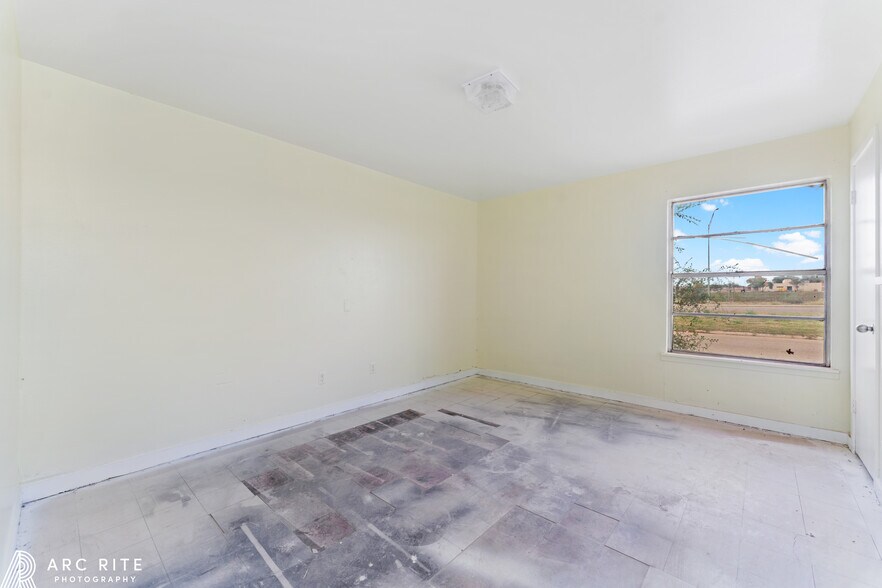 More Photos Of 1601 Vanda Ave, Lubbock Assisted Living For Sale