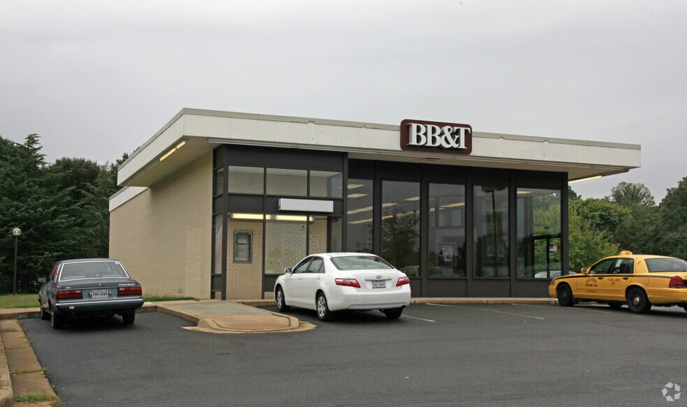 More Photos Of 1502-1640 Belle View Blvd, Alexandria Unknown For Lease