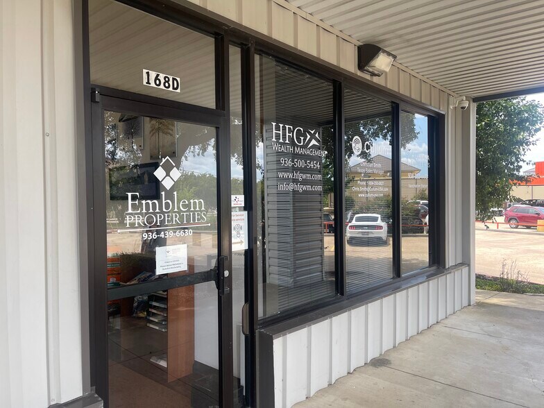 More Photos Of 168 Col Etheredge Blvd, Huntsville Flex For Lease