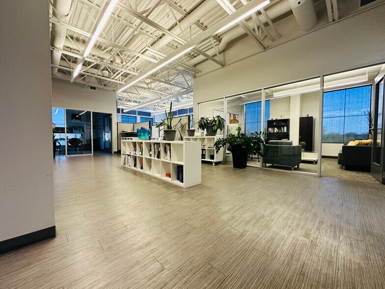 More Photos Of 10514 67 Av, Grande Prairie Office For Sale