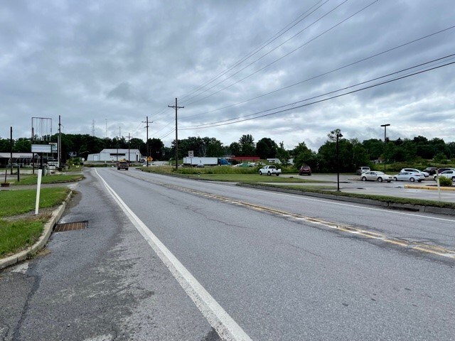 More Photos Of 21159 Paint Blvd, Shippenville Medical For Sale