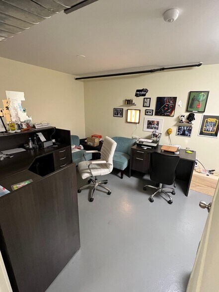 More Photos Of 2210 N Halsted St, Chicago Restaurant For Lease