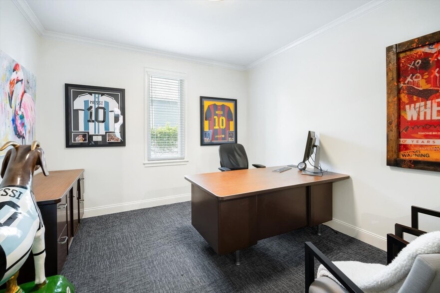 More Photos Of 119 S Dakota Ave, Tampa Medical For Sale