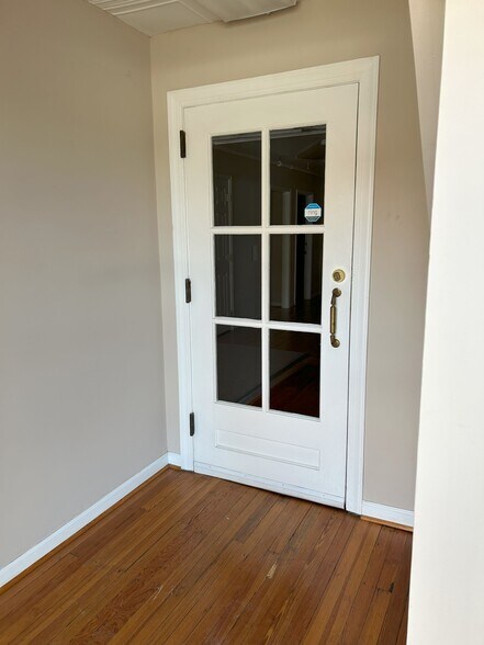 More Photos Of 922 Main St, Lynchburg Apartments For Lease