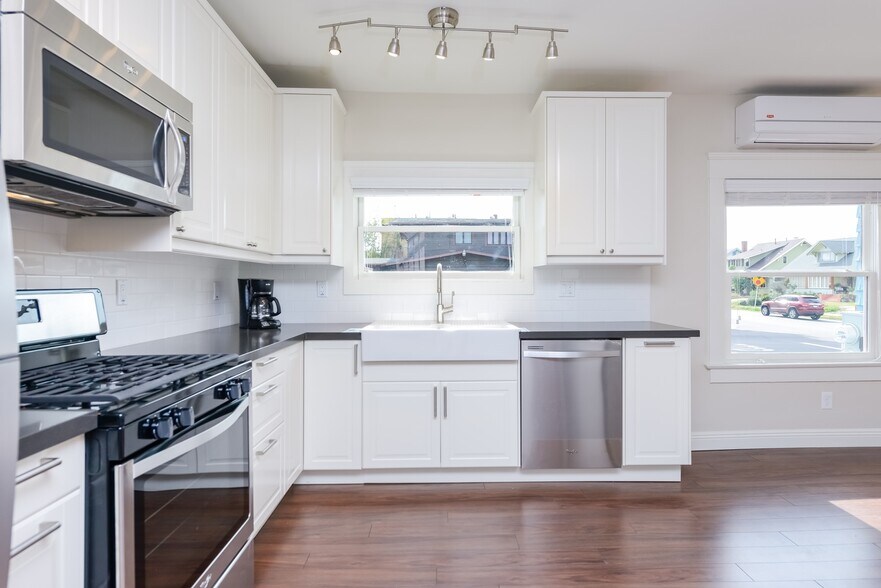 More Photos Of 1505 Fern St, San Diego Apartments For Sale