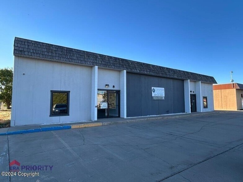 Primary Photo Of 623 N Commercial Dr, Gillette Office For Lease