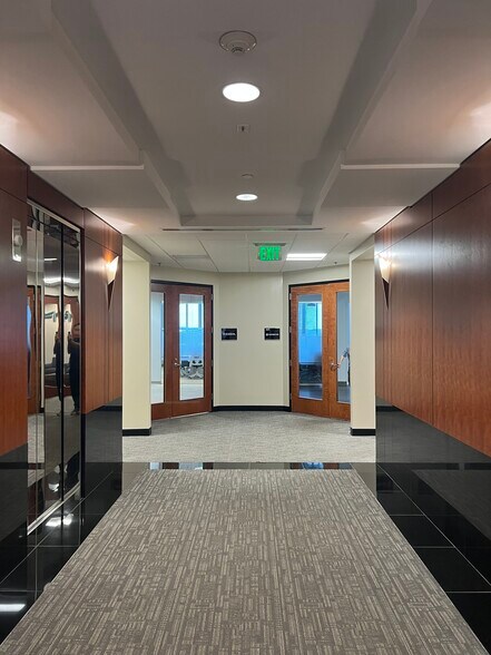 More Photos Of 5730 Oakbrook Pky, Norcross Distribution For Lease