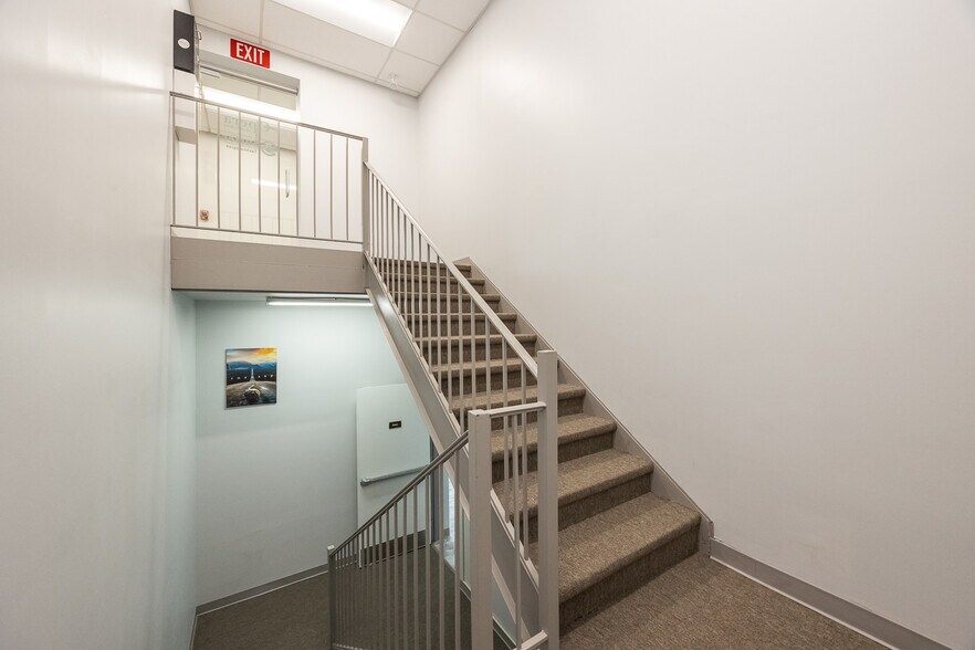 More Photos Of 728 Springdale Dr, Exton Office For Lease