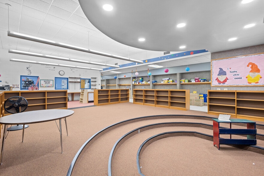 More Photos Of 414 S Church St, Endeavor Schools For Sale