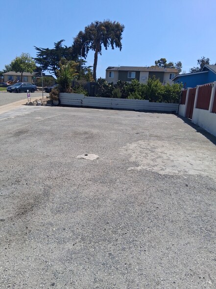 Primary Photo Of 2085 Park Pl, Seaside Land For Lease