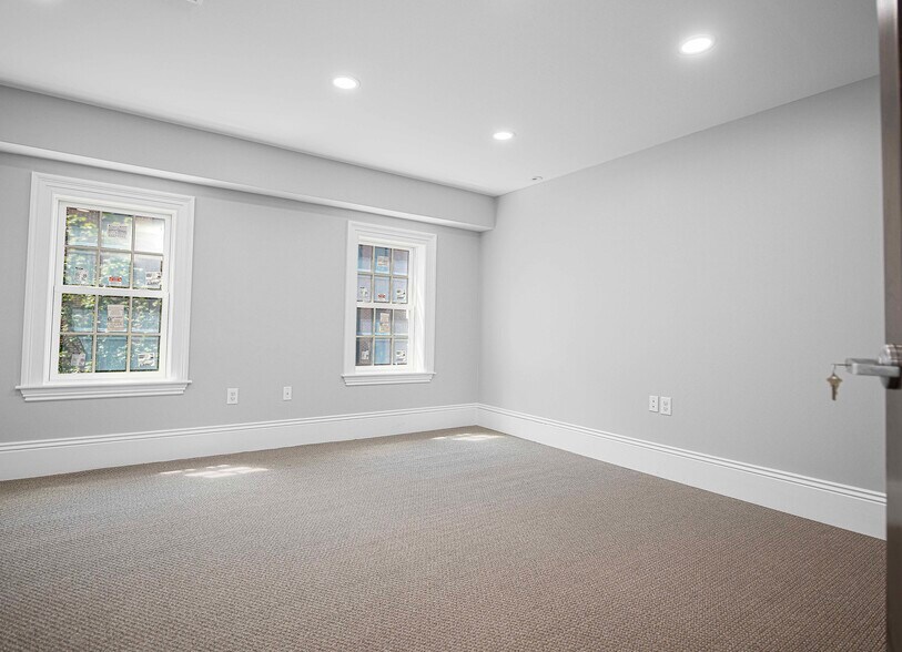 More Photos Of 20 Office St, Bel Air Office Residential For Lease