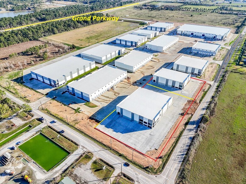 More Photos Of 15918 Boudreaux rd, Cypress Industrial For Sale