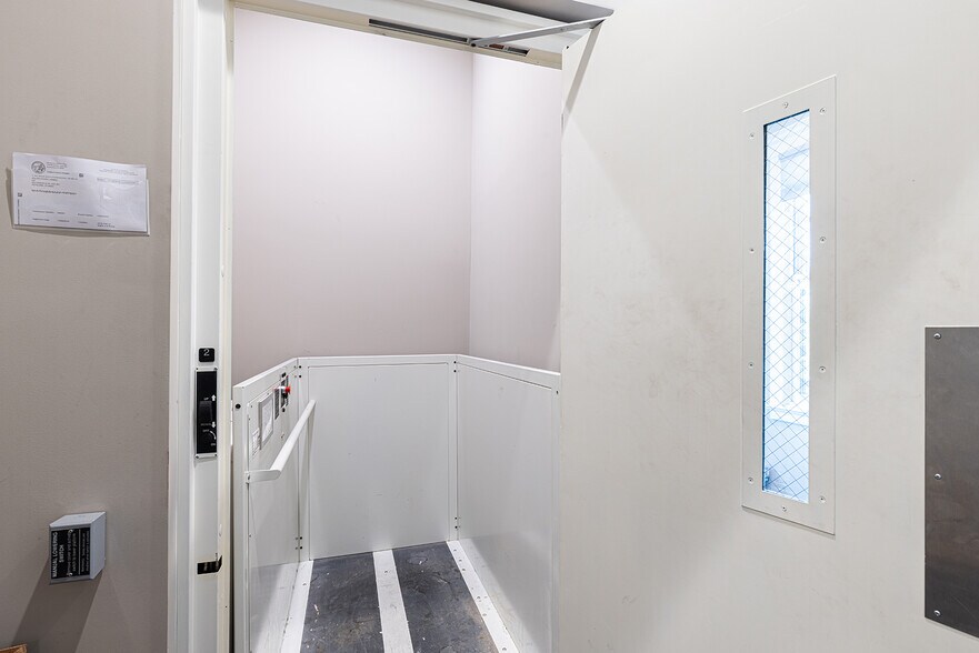 More Photos Of 1778 2nd St, Napa Office For Sale