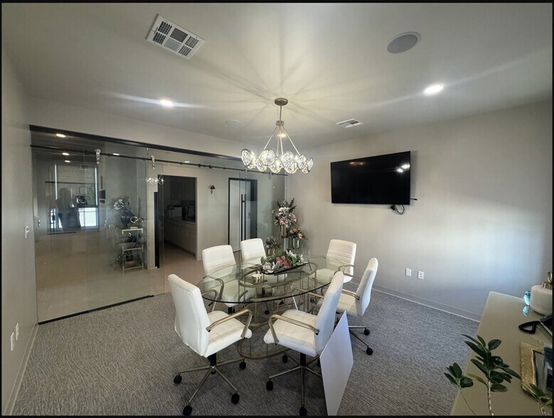 More Photos Of 4908 Lexington Sq, Amarillo Office For Sale