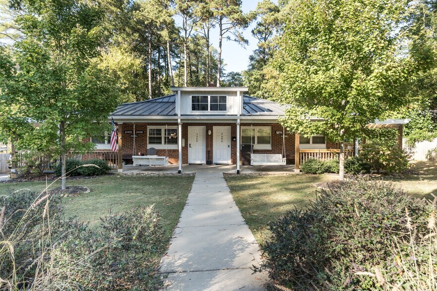 Primary Photo Of 2404-2410 1/2 Van Dyke Ave, Raleigh Apartments For Sale