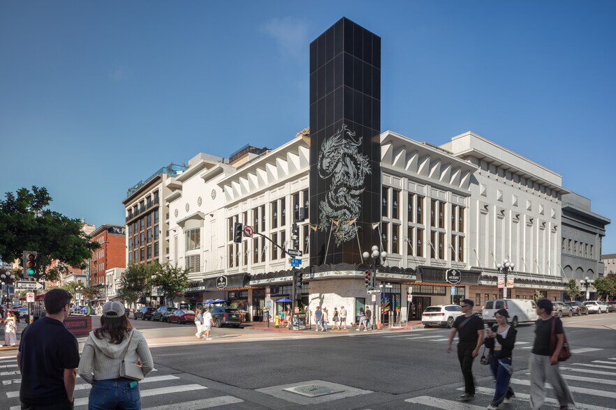 More Photos Of 701 5th Ave, San Diego General Retail For Lease