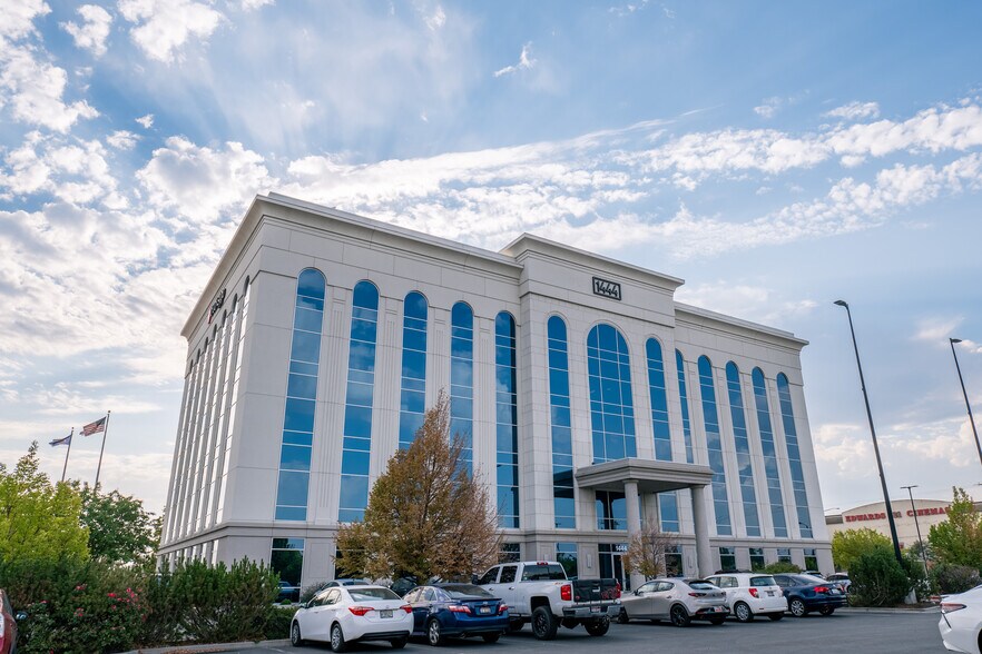 More Photos Of 1444 S Entertainment Ave, Boise Office For Lease