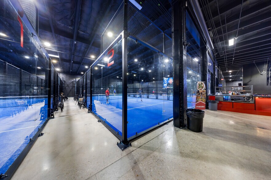 More Photos Of 1360 NW 88th Ave, Doral Bar For Sale