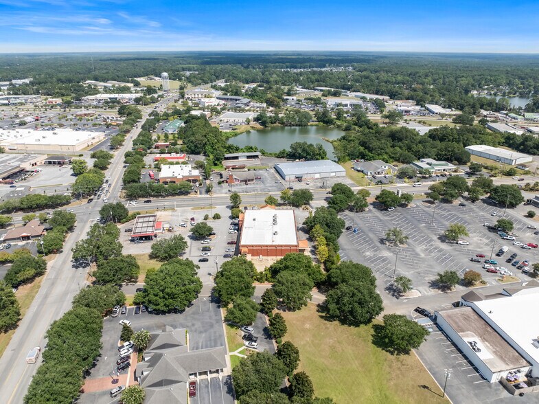 More Photos Of 2621-2643 E Pinetree Blvd, Thomasville Medical For Sale