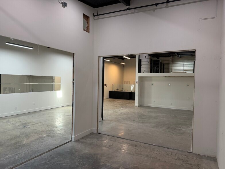 More Photos Of 2092 Concourse Dr, San Jose General Retail For Sale