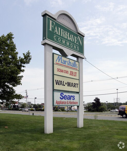 More Photos Of 1-42 Fairhaven Commons Way, Fairhaven Unknown For Lease