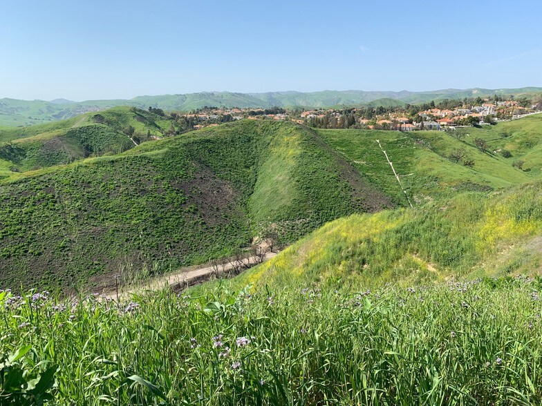 More Photos Of 25201 Mureau Rd, Hidden Hills Land For Sale