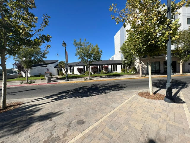 More Photos Of 867 W Lancaster Blvd, Lancaster Medical For Lease