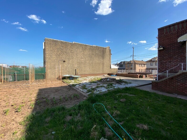 More Photos Of 7923 12th Ave, Brooklyn Land For Sale