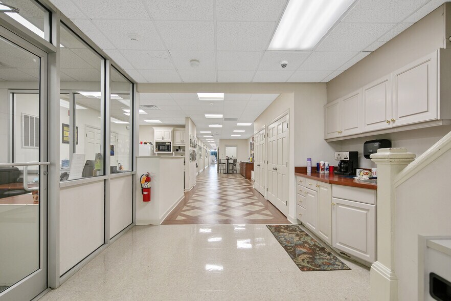 More Photos Of 127 Hay St, Fayetteville General Retail For Sale