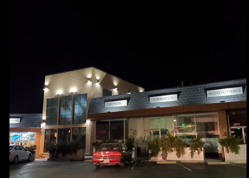 More Photos Of 2107-2193 Roosevelt Ave, Redwood City General Retail For Lease