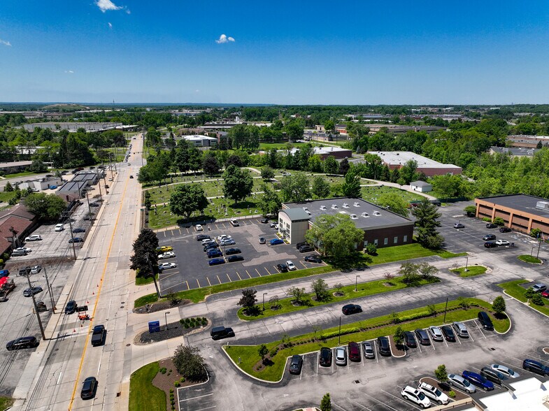 More Photos Of 32875 Solon Rd, Solon Medical For Lease