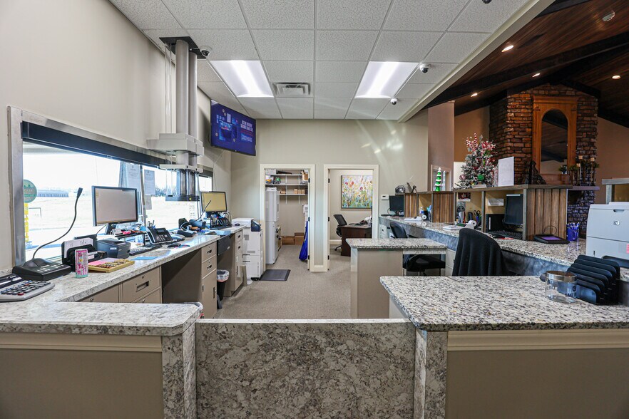 More Photos Of 1105 Octane Dr, Murray Office For Sale