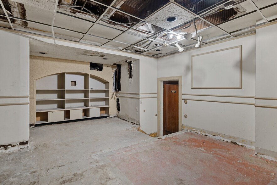 More Photos Of 315 Seneca St, Seattle Hotel For Sale