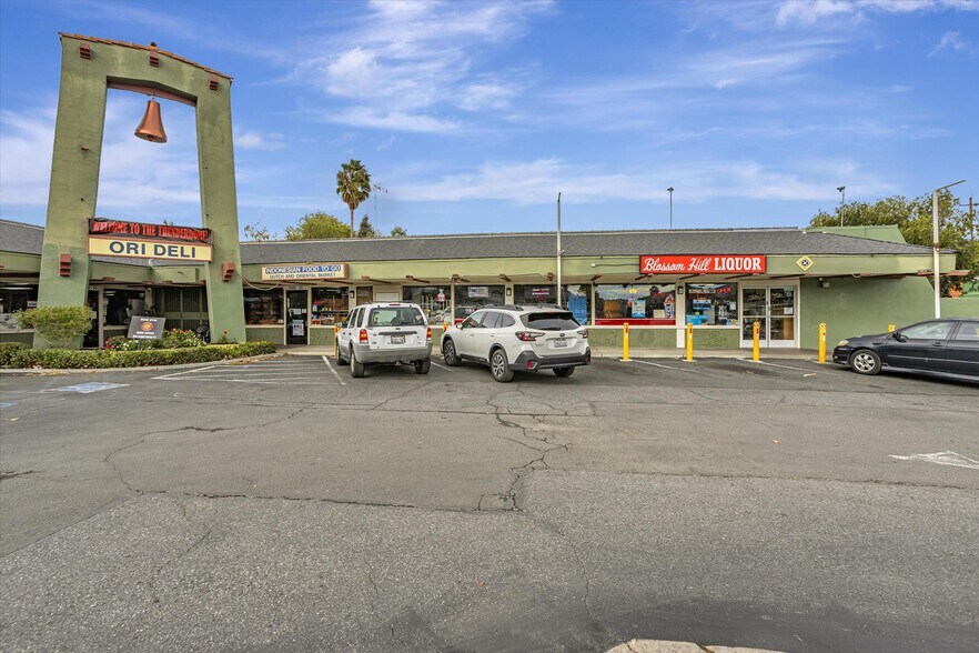 More Photos Of , San Jose General Retail For Sale