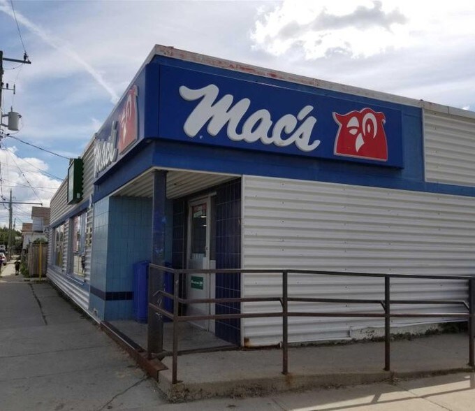 More Photos Of 60 Dwyer Ave, Timmins Convenience Store For Sale