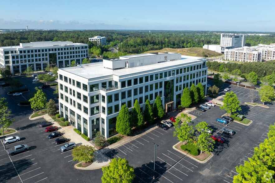 More Photos Of 8041 Arco Corporate Dr, Raleigh Office For Lease
