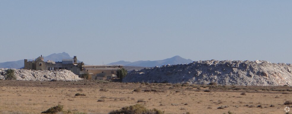 More Photos Of 100 1st St, Empire Cement Gravel Plant For Sale