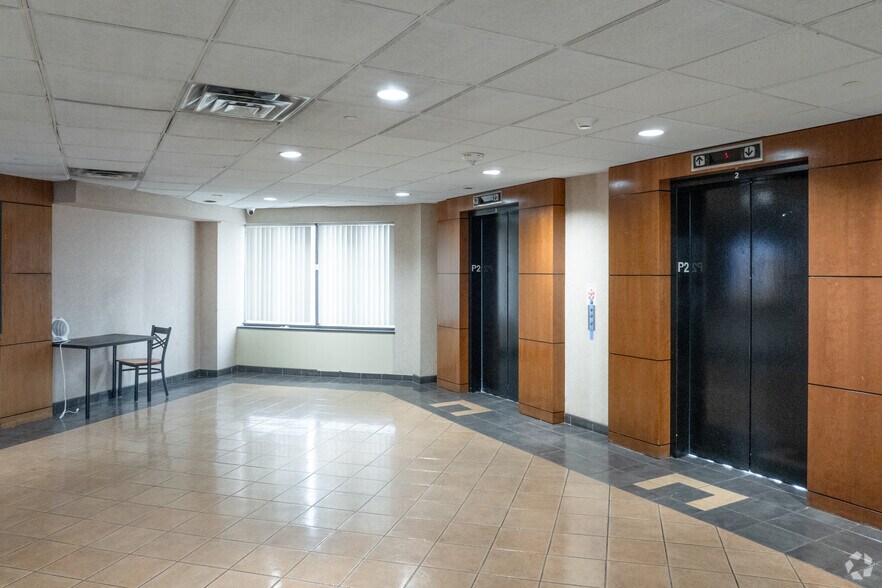 More Photos Of 1 Harmon Meadow Blvd, Secaucus Office For Lease