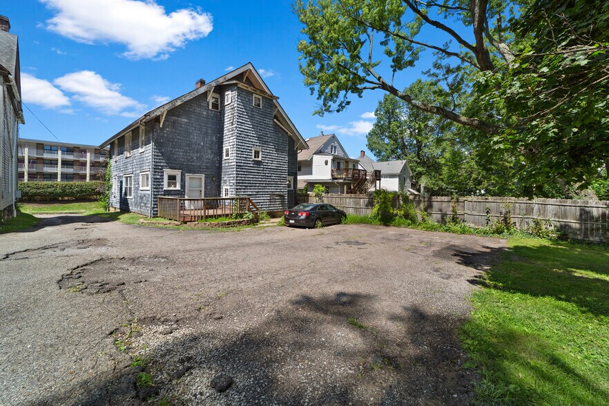 More Photos Of 51 Cotter Ave, Akron Apartments For Sale