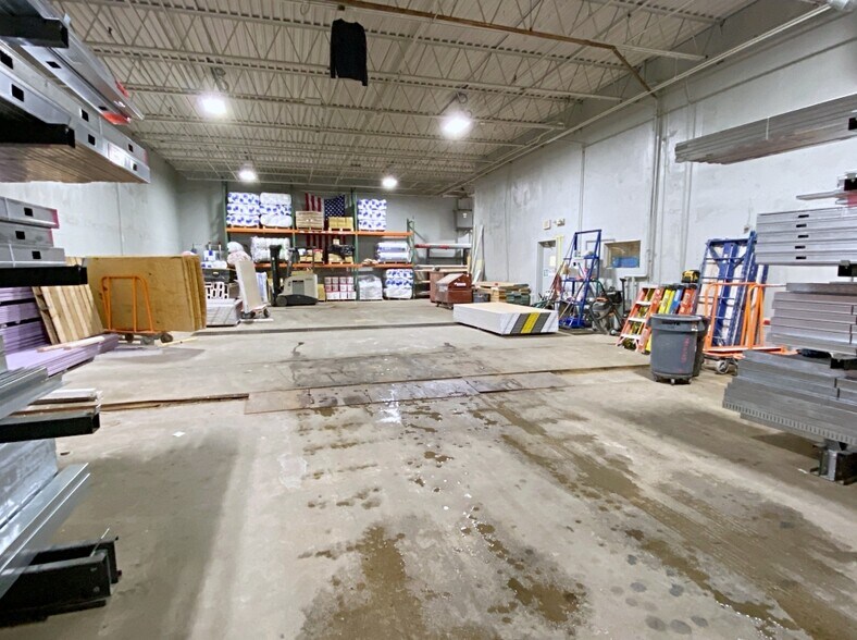 More Photos Of 65 Industrial Way, Wilmington Manufacturing For Lease