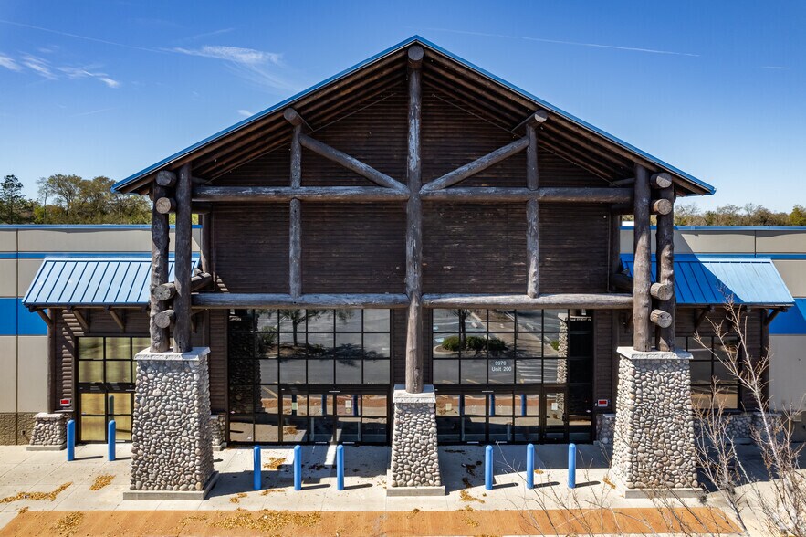 More Photos Of 3970 SW 3rd St, Ocala Freestanding For Sale