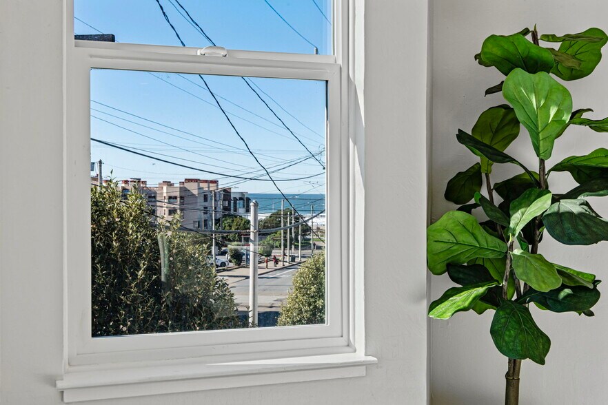 More Photos Of 4606 Cabrillo St, San Francisco Apartments For Sale